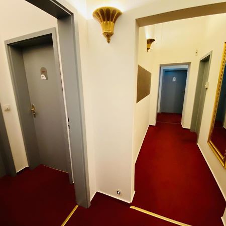 Doppelzimmer Cocktail, direkt am Alten Strom Rostock Buitenkant foto